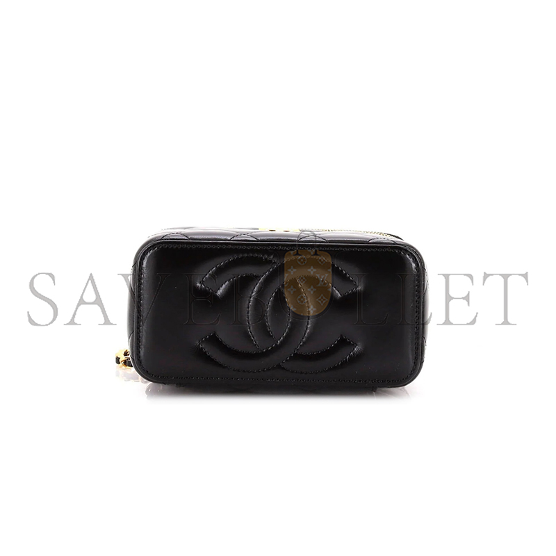 CHANEL QUILTED LAMBSKIN TOP HANDLE VANITY CASE WITH CHAIN (17*9.5*8cm)